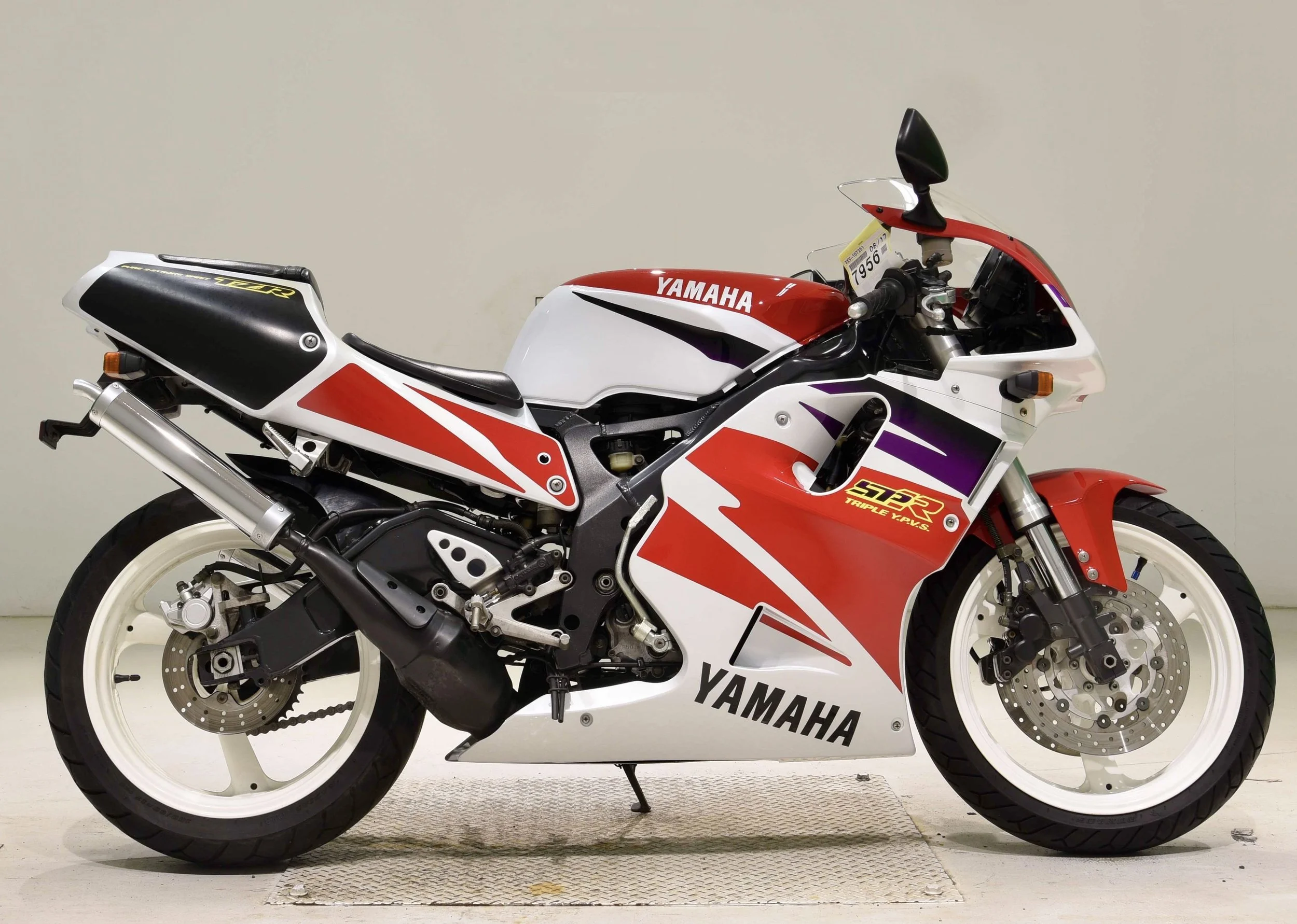 Moto2 Imports